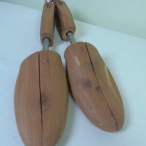 Men's Woodlore Cedar Shoe Stretchers SZ M  Business MobBoss Eclectic Grandpa‎